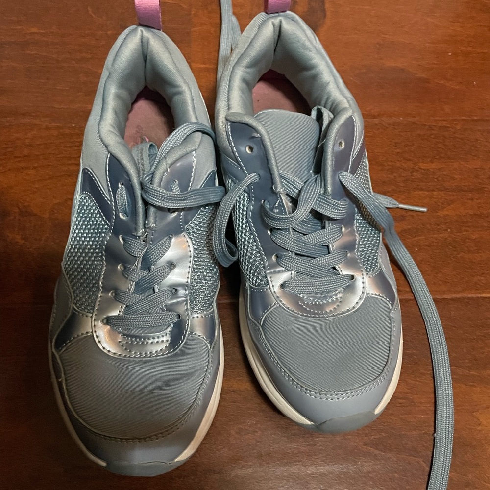 Women's Blue Sneakers by Skechers Bob
